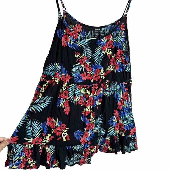 Torrid Top Womens 2X Red Tropical Black Floral Sleeveless‎ Peplum Tier Spaghetti - Picture 2 of 6